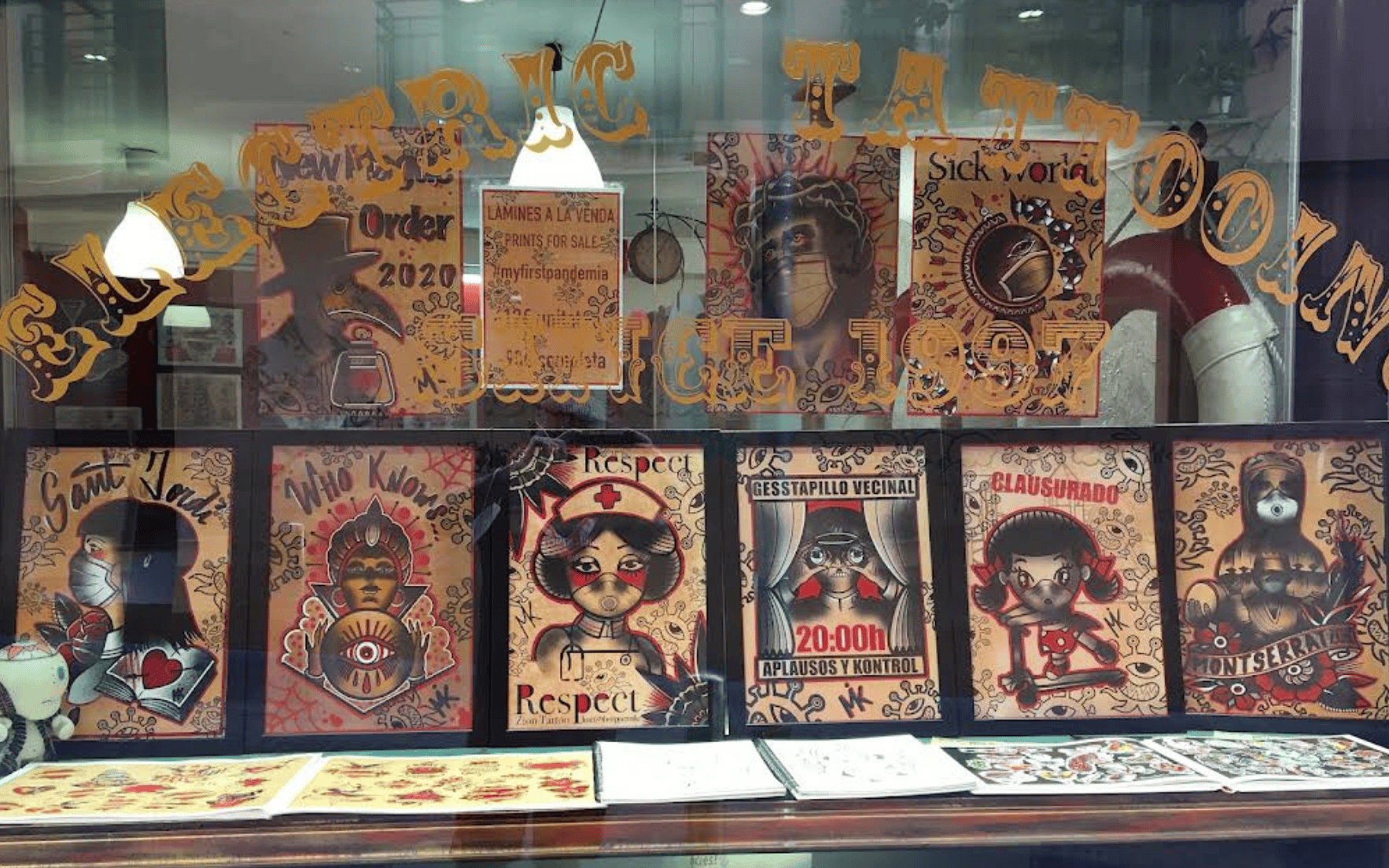 Interior del estudio Zion Tattoo en Tarragona
